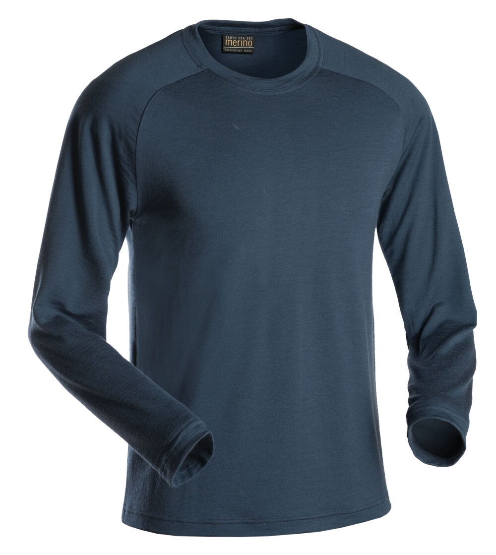 537223-NAVY_MENSMERINOSATELLITECREW_EARTHSEASKY